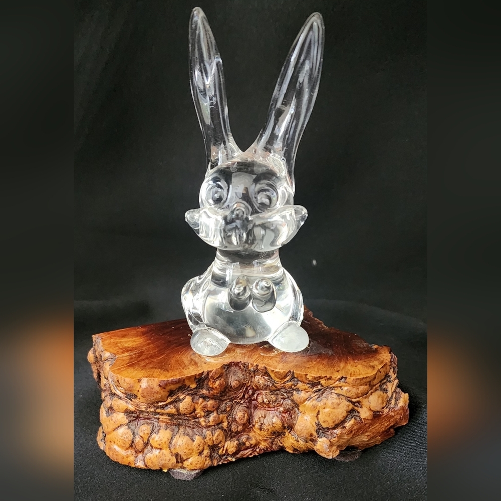 Vintage‎ Handmade Art Glass Bunny Rabbit On Driftwood Base 4.5 Inches